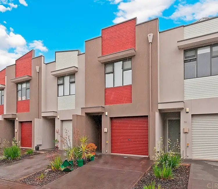 9/8 Fourth Avenue, Mawson Lakes SA 5095