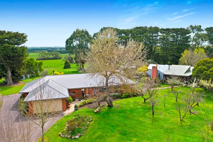 100 Bushs Road, Deans Marsh VIC 3235