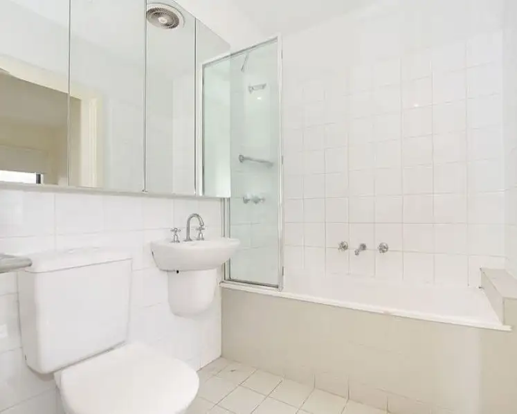 Sixth view of Homely apartment listing, 30/1 Greenfield Drive, Clayton VIC 3168