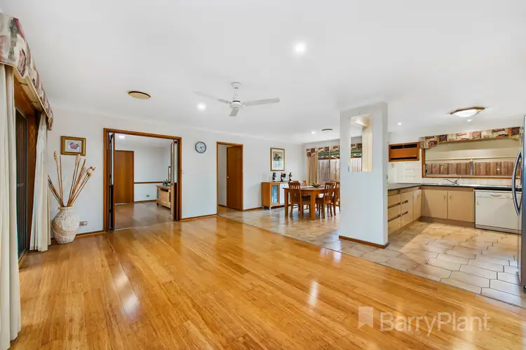 Fifth view of Homely house listing, 2 Ernest Close, Melton West VIC 3337