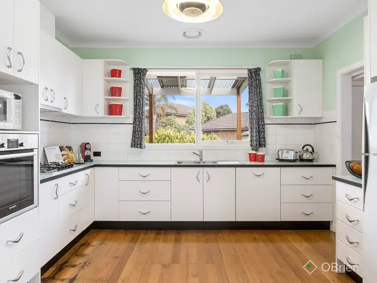 Third view of Homely house listing, 6 Robross Street, Cheltenham VIC 3192