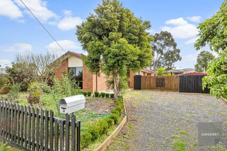 3 Edwards Court, Darley VIC 3340