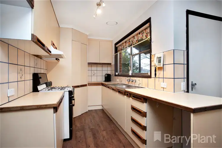 Fifth view of Homely house listing, 22 Alvie Court, Westmeadows VIC 3049
