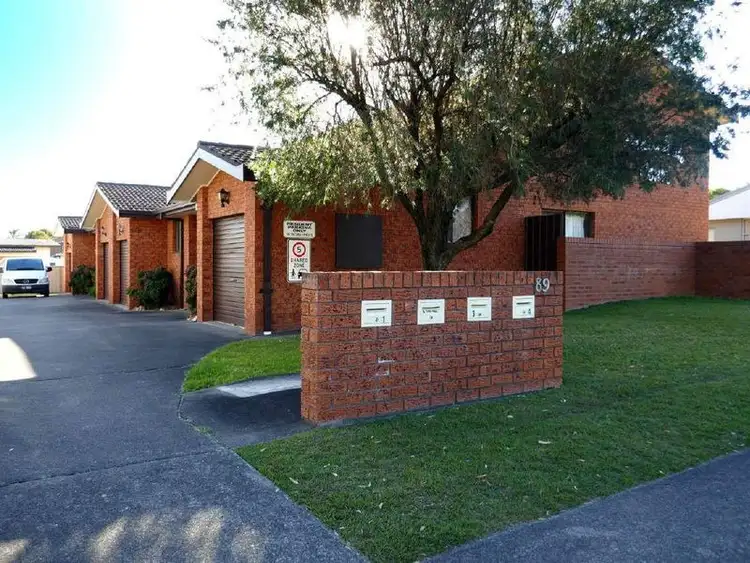 2/89 MacIntosh Street, Forster NSW 2428