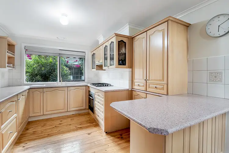 16 Metropolitan Avenue, Craigieburn VIC 3064