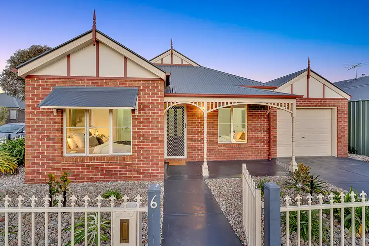6 Kooyong Way, Craigieburn VIC 3064