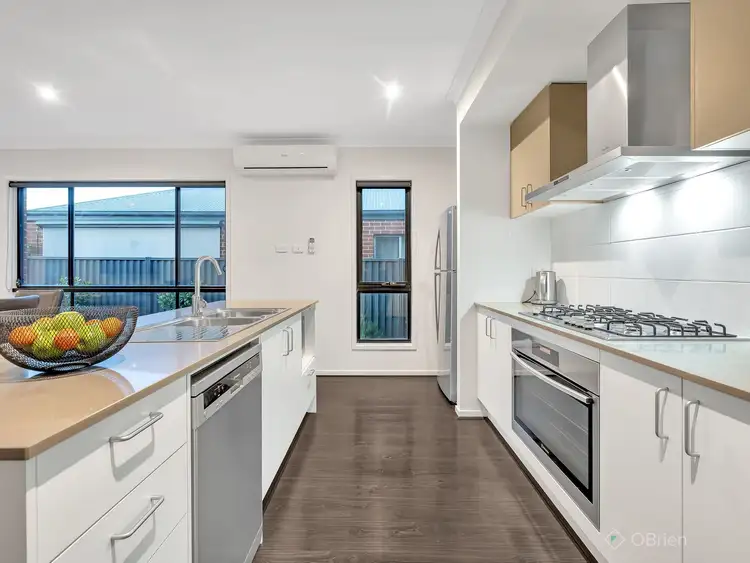 Fourth view of Homely house listing, 11 Canmore Street, Cranbourne East VIC 3977