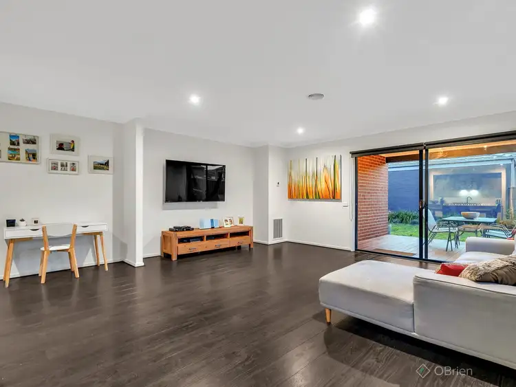 Fifth view of Homely house listing, 11 Canmore Street, Cranbourne East VIC 3977