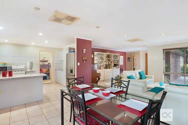 Fifth view of Homely house listing, 2 Minorca Court, Parafield Gardens SA 5107