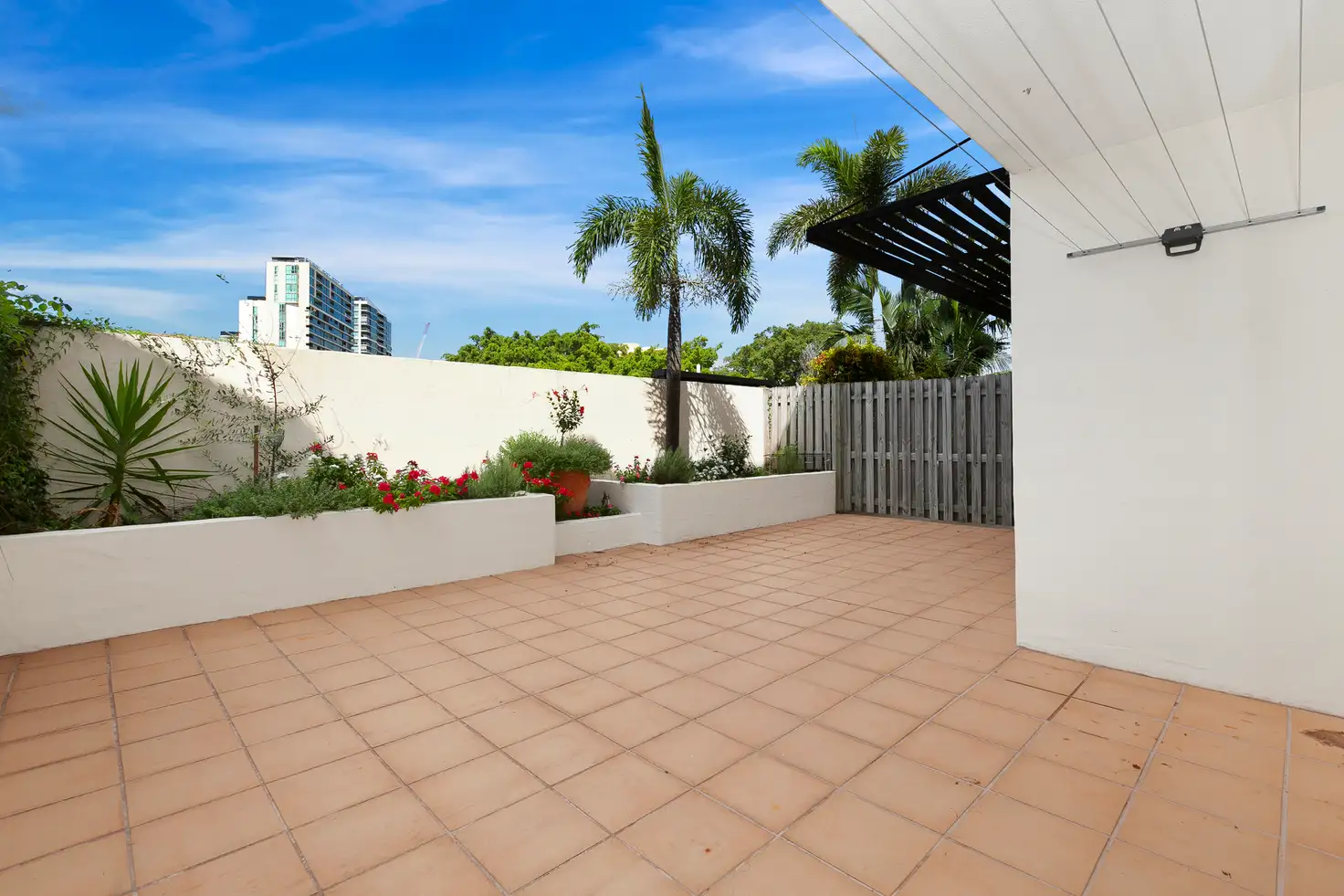 Main view of Homely unit listing, 5/41 Rossiter Parade, Hamilton QLD 4007