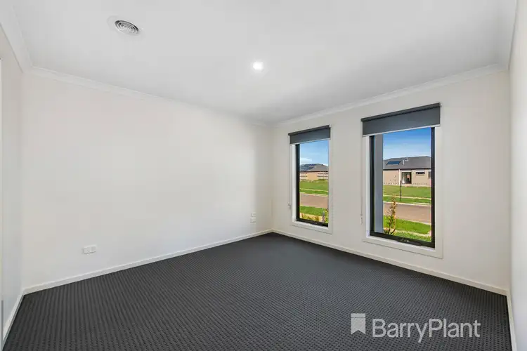 Sixth view of Homely house listing, 7 Buttermint Crescent, Manor Lakes VIC 3024