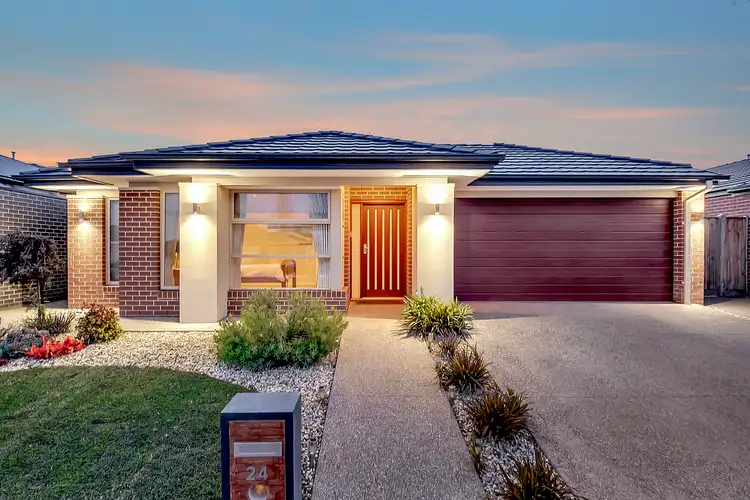24 Reveille Way, Mickleham VIC 3064