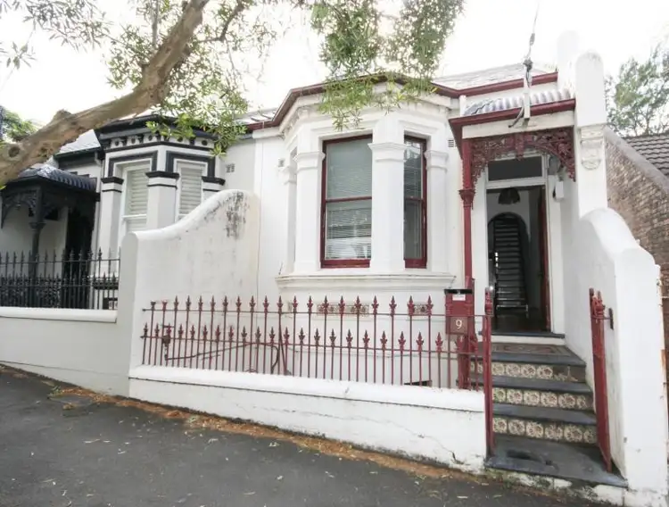 9 Bellevue Street