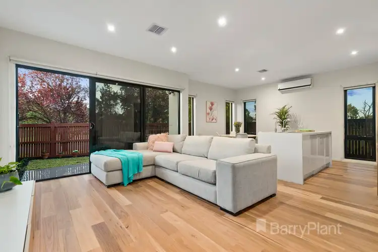 Second view of Homely house listing, 7 Paloma Court, Bundoora VIC 3083