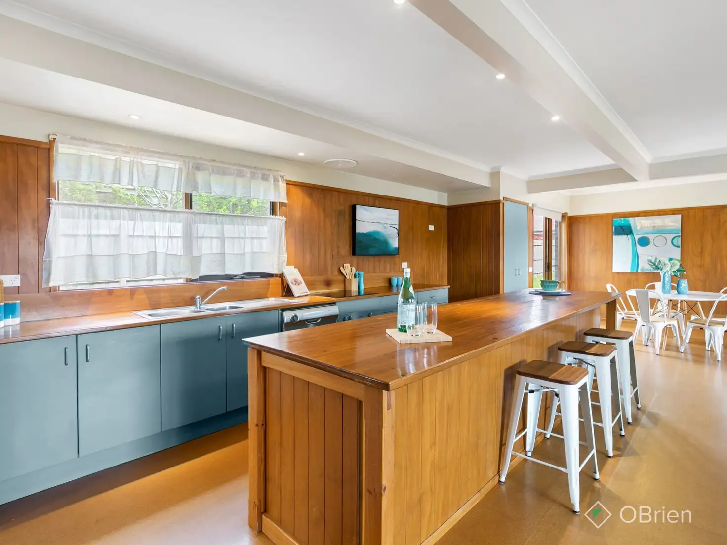 Main view of Homely house listing, 15 Clifton Park Drive, Carrum Downs VIC 3201