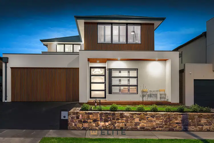 7 Barley Crescent, Clyde North VIC 3978