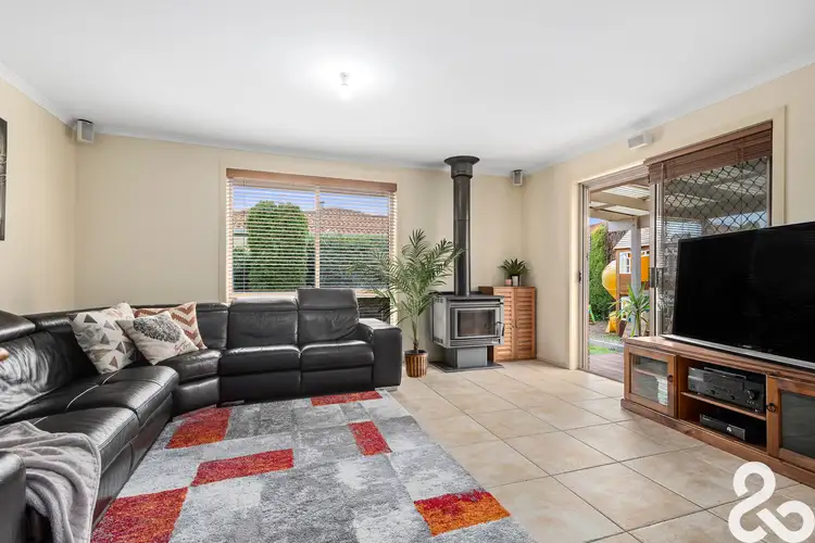 Fifth view of Homely house listing, 10 Polydor Court, Epping VIC 3076