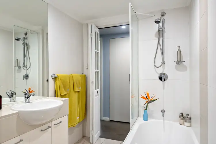 Sixth view of Homely apartment listing, 2/60-62 Old Pittwater Road, Brookvale NSW 2100