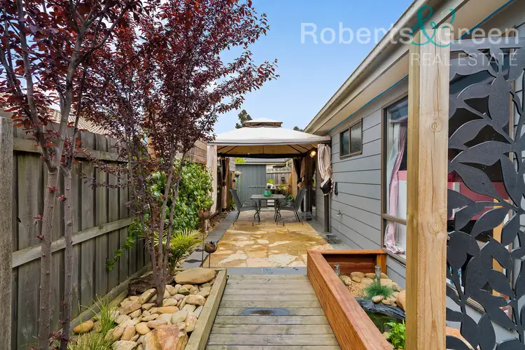 18/3 Elisa Place, Hastings VIC 3915