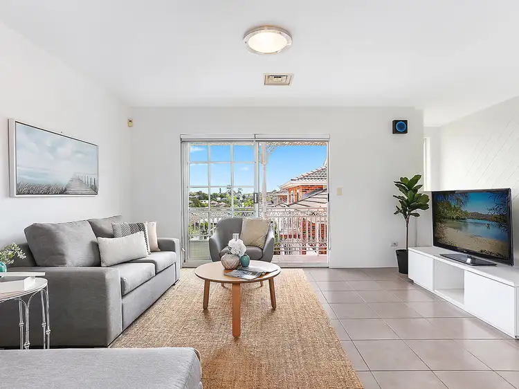 Second view of Homely villa listing, 7/20 Homedale Crescent, Connells Point NSW 2221
