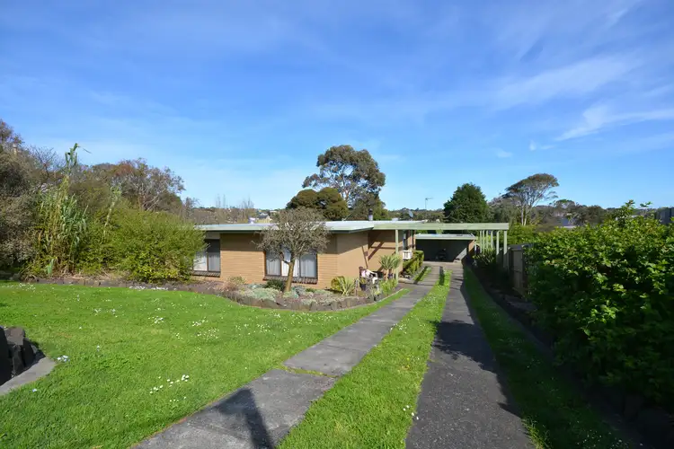 8 Poland Street, Portland VIC 3305