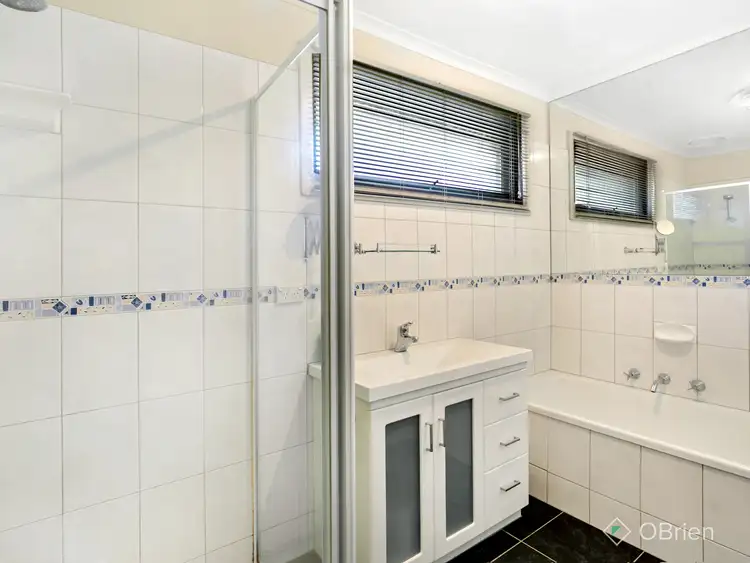 Sixth view of Homely unit listing, 1/8 Nursery Avenue, Frankston VIC 3199