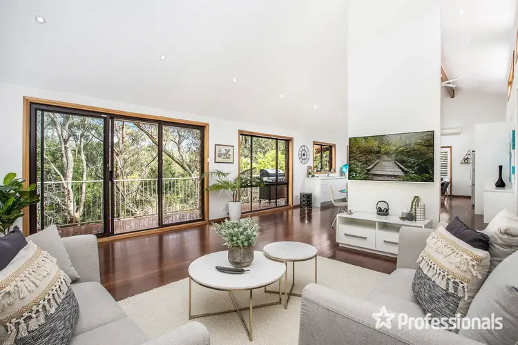 21 Portland Close, Illawong NSW 2234