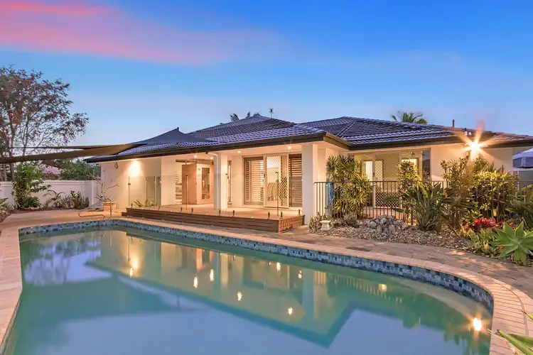 69 Martingale Circuit, Clear Island Waters QLD 4226