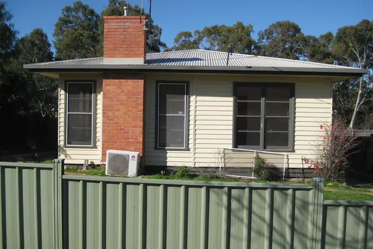 129 High Street, Wedderburn VIC 3518