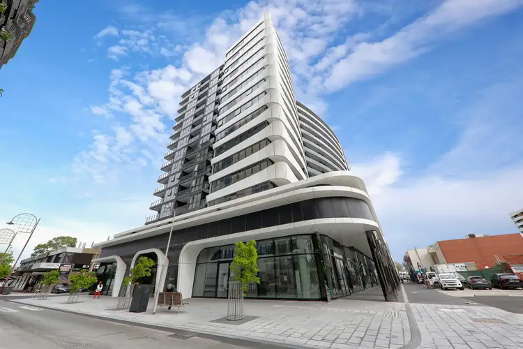 1207/52 O'Sullivan Road