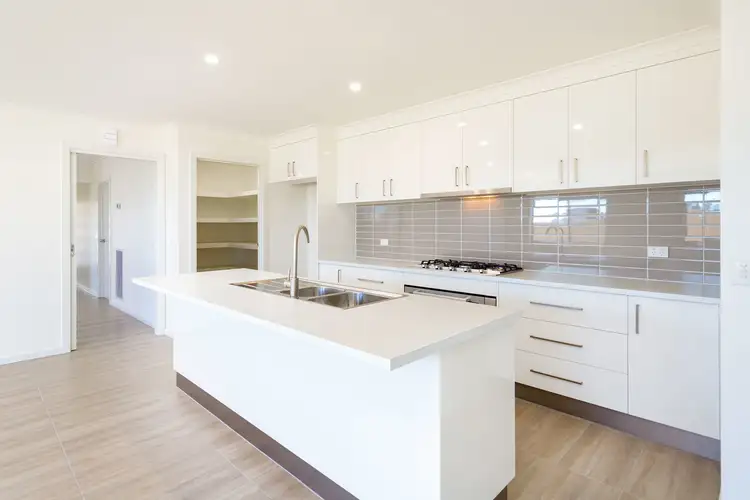 Second view of Homely house listing, 41 Dartnell Crescent, Wodonga VIC 3690