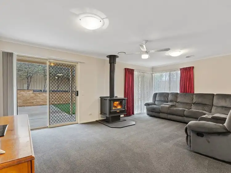 Fourth view of Homely house listing, 12 Ennor Place, Kangaroo Flat VIC 3555