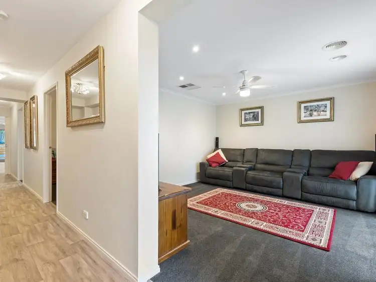 Fifth view of Homely house listing, 12 Ennor Place, Kangaroo Flat VIC 3555