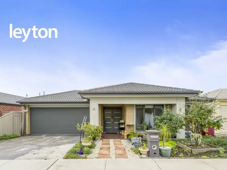 Second view of Homely house listing, 5 Braestar Street, Cranbourne VIC 3977