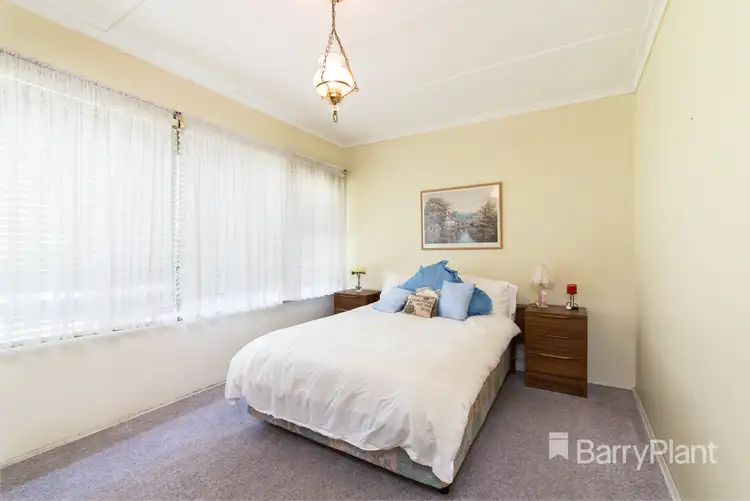 Sixth view of Homely house listing, 5 Towong Court, Dallas VIC 3047