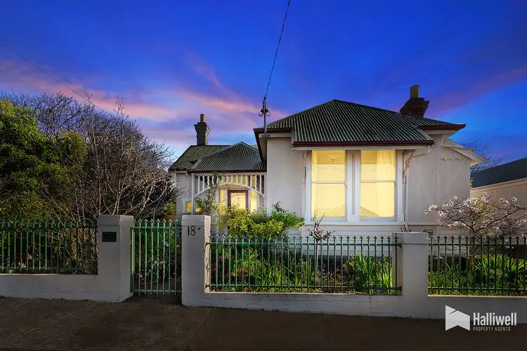 18 Hiller Street, Devonport TAS 7310