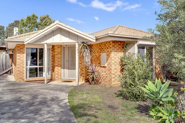36 Pinnock Avenue, Roxburgh Park VIC 3064