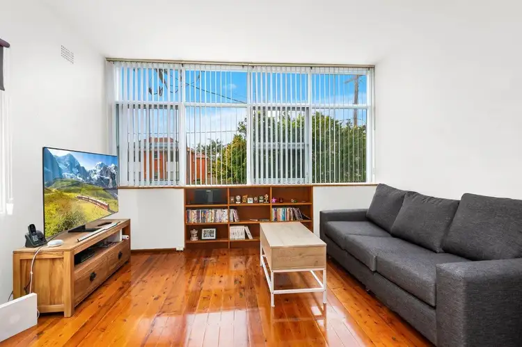 Main view of Homely unit listing, 2/3 Swan Street, Woolooware NSW 2230