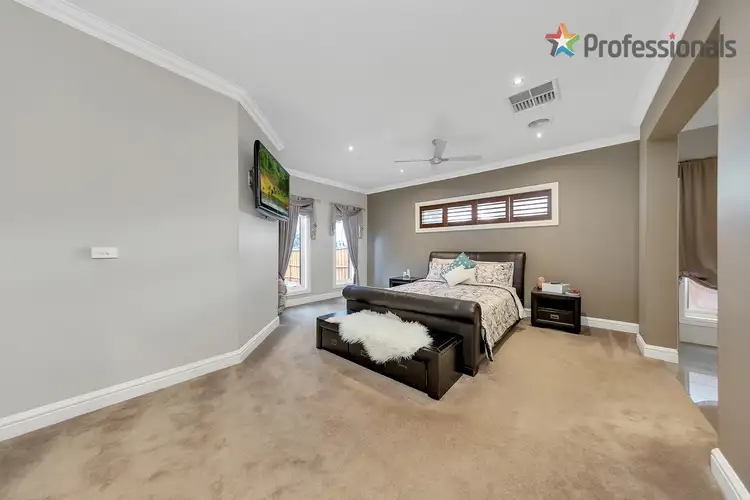 Fifth view of Homely house listing, 10 Cumberland Grove, Taylors Hill VIC 3037