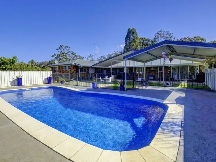 67 Oakview Drive, Hallidays Point NSW 2430