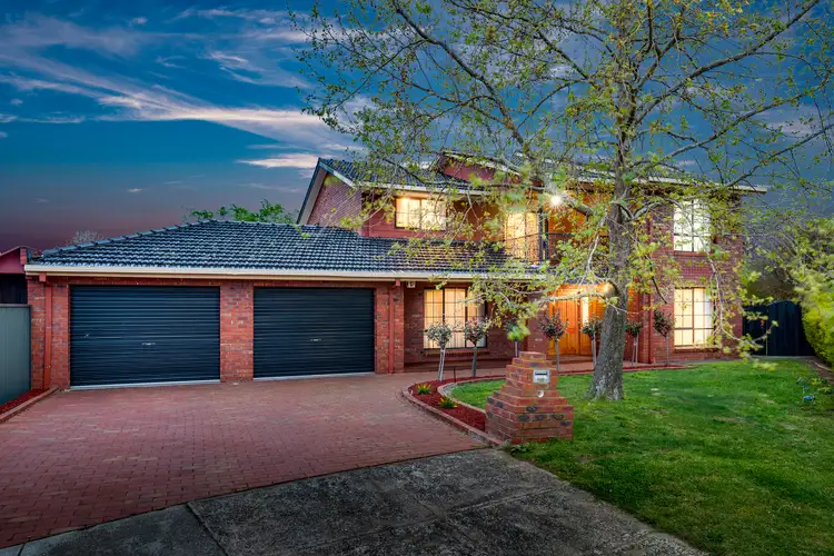 11 Constellation Court, Taylors Lakes VIC 3038