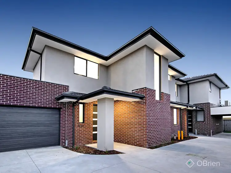 Main view of Homely townhouse listing, 2/9 Kurrajong Avenue, Glen Waverley VIC 3150