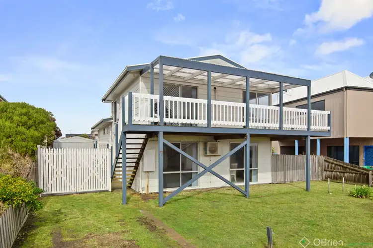 7 Links Street, Surf Beach VIC 3922