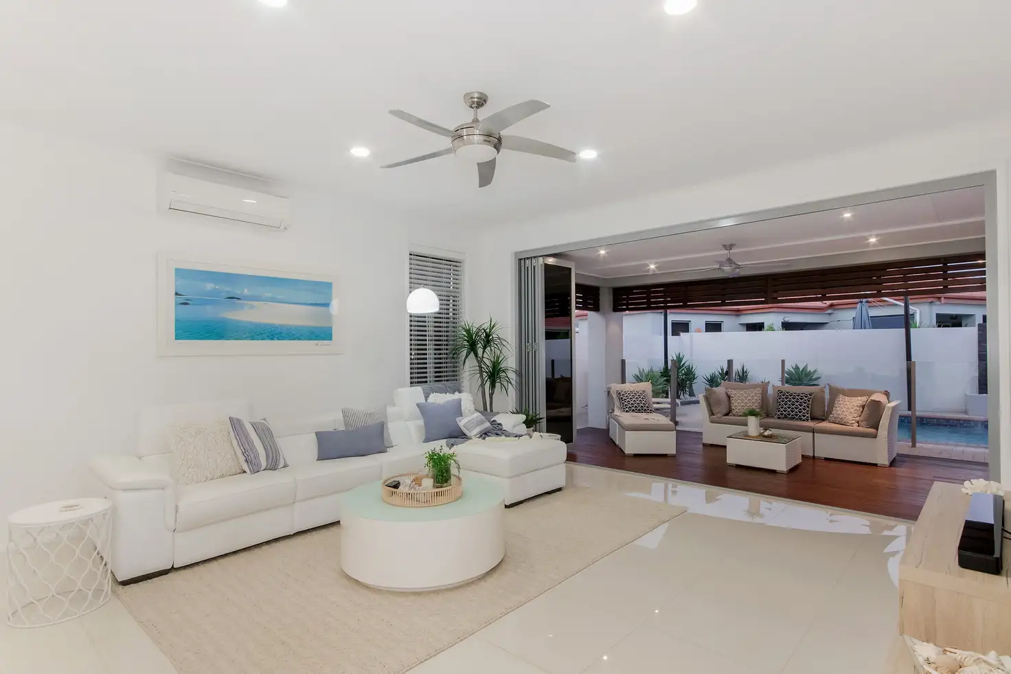 Main view of Homely house listing, 33 Martingale Circuit, Clear Island Waters QLD 4226