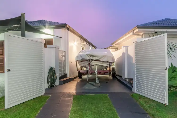 Sixth view of Homely house listing, 33 Martingale Circuit, Clear Island Waters QLD 4226