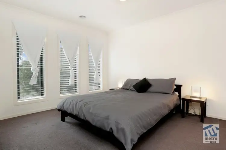 Fourth view of Homely house listing, 27 Waugh Street, Sunbury VIC 3429