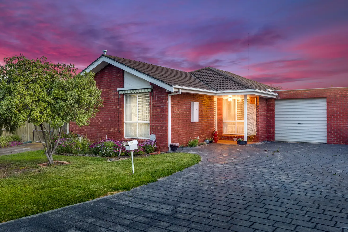 Main view of Homely unit listing, 2A Haricot Court, Keilor Downs VIC 3038
