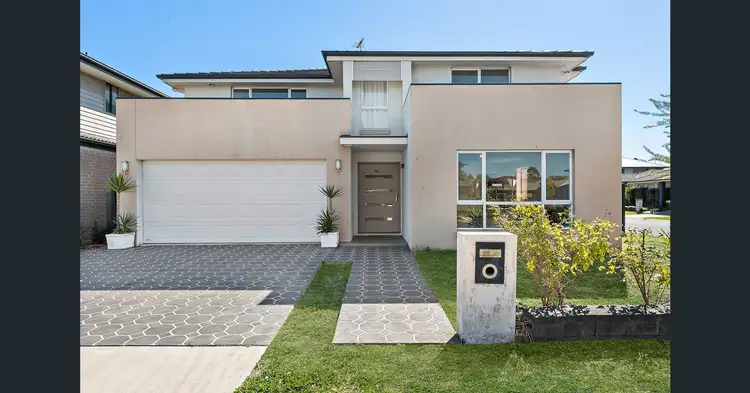 11 Meredith Avenue, Ropes Crossing NSW 2760