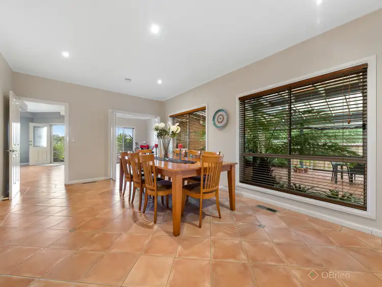 Fifth view of Homely house listing, 23 Geoffrey Court, Narre Warren VIC 3805