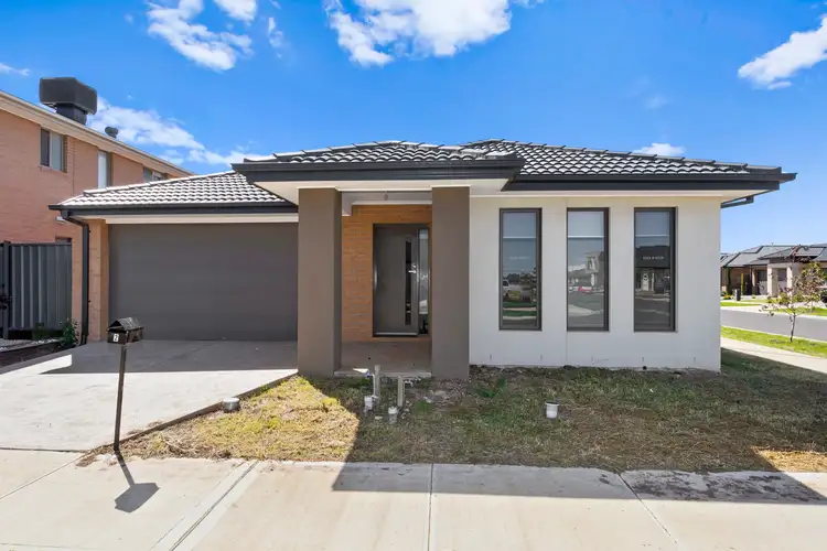 2 Bluegrass Street, Tarneit VIC 3029